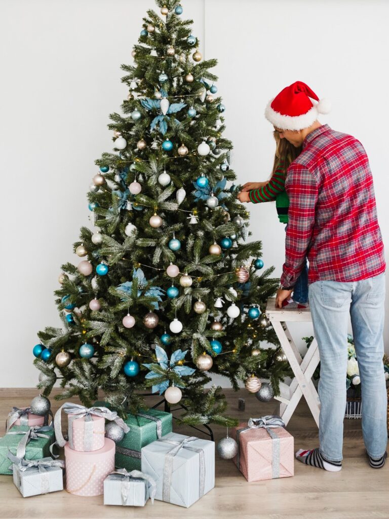 Pohon Natal Biru