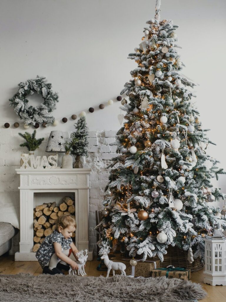 Pohon Natal Putih